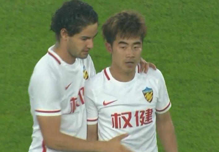 中超-郑达伦斩两球帕托破门 权健3-0胜泰达