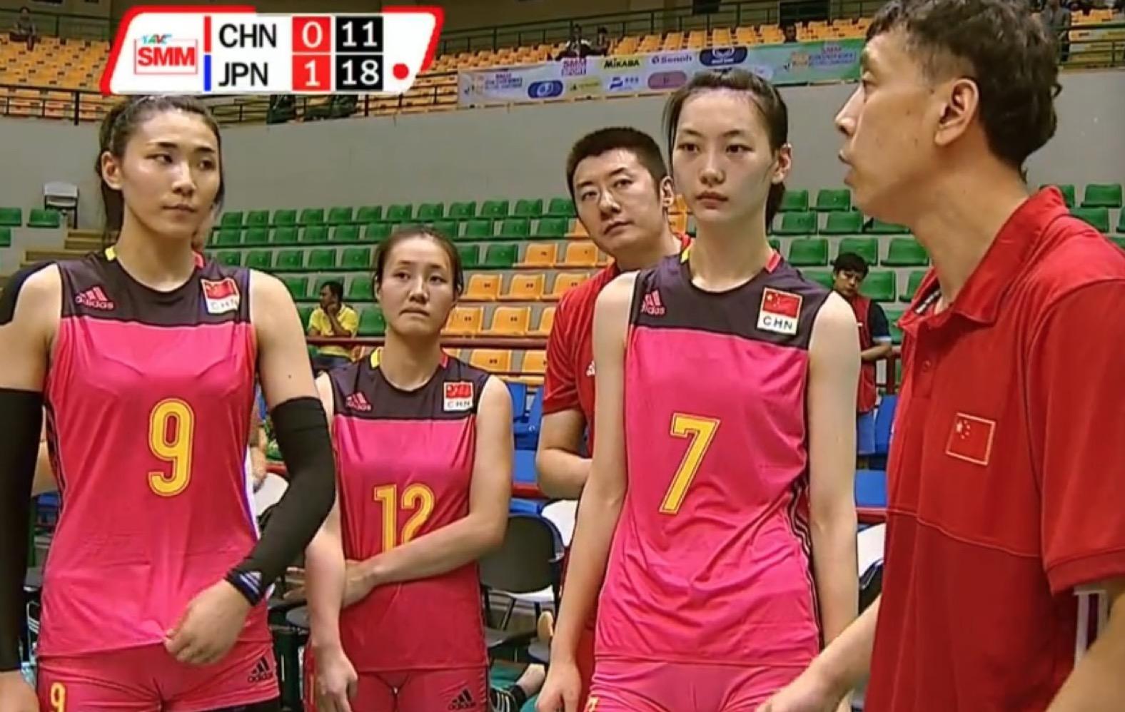 女排亚锦赛中国3-0澳大利亚进八强 复赛与日本