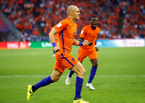 卡塔尔 世界杯 荷兰_卡塔尔杯足球直播_荷兰knvb杯
