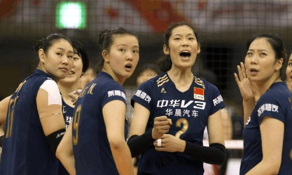 日本女排队员蔑视中国女排:中国女排个大脑子