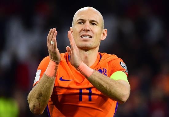 世预赛-荷兰2-0瑞典仍遗憾出局 罗本梅开二度_
