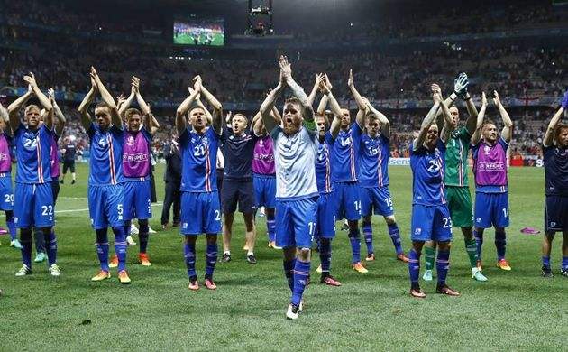 冰岛平均每250人一座足球场 完爆中国一城市