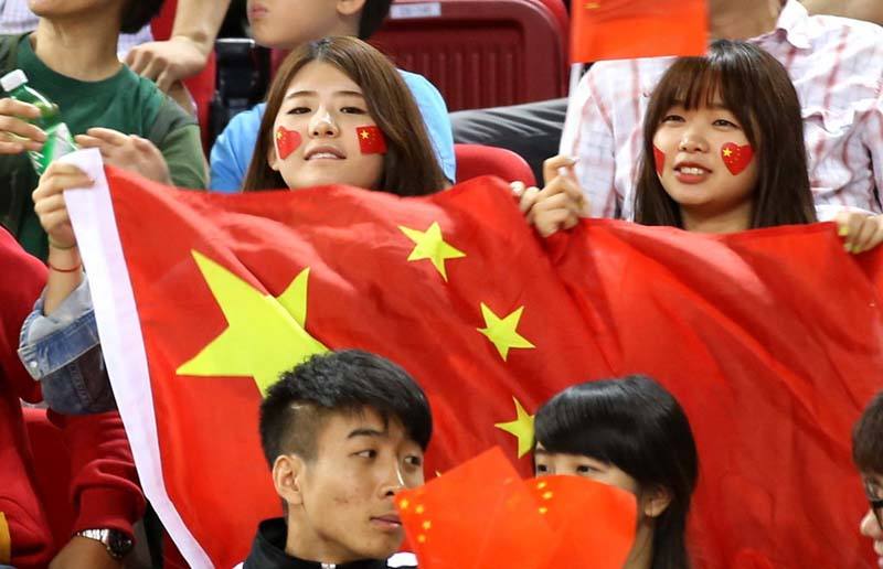 不服?韩国球迷不满FIFA排名称:被中国超越是耻