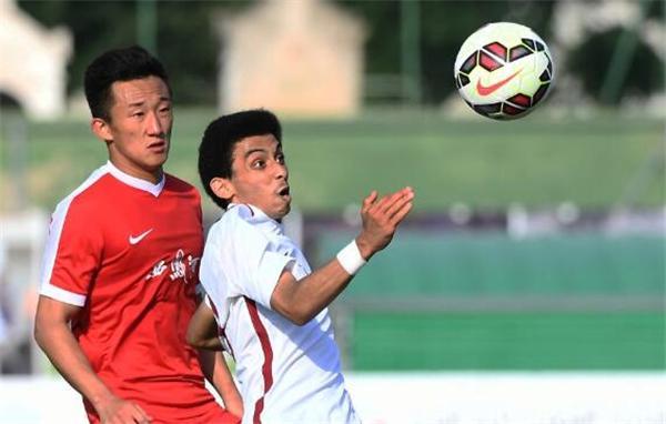 中国足球1场未胜排名倒数第3!最后对手上小2岁