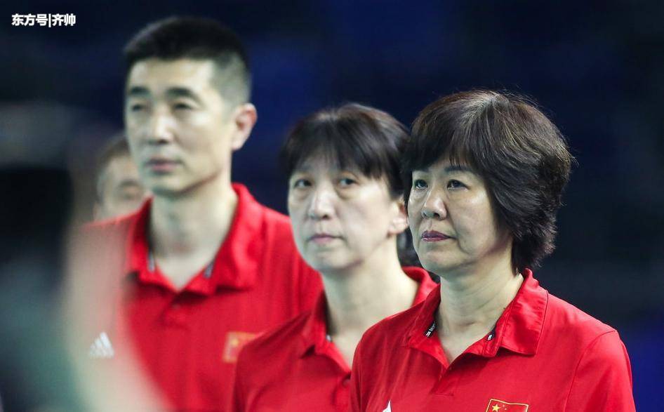 中国女排3-0俄罗斯，终结两连败！朱婷堪称场上的定海神针