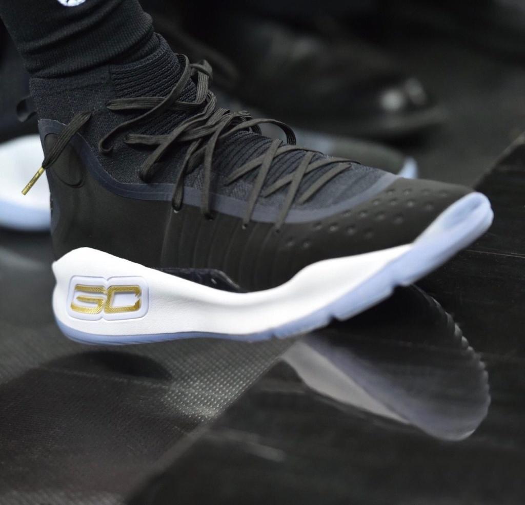 库里亲穿曝光Under Armour Curry 4 全新客场配