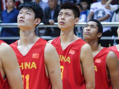中国库里遭遇韩国得分王,东亚男篮锦标赛比赛